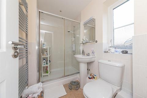 undefined, 7 Queen Street, Aldershot GU12