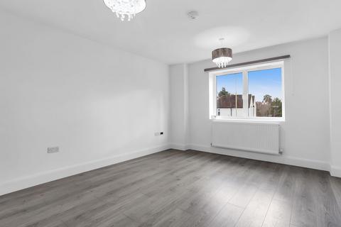 undefined, St. Albans Road, Watford, WD25