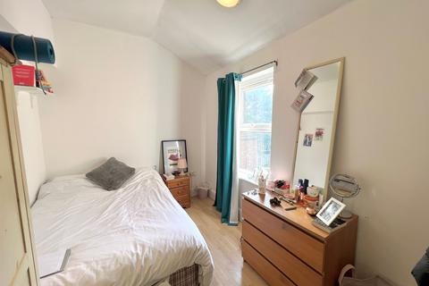 undefined, Central Road, Manchester, M20