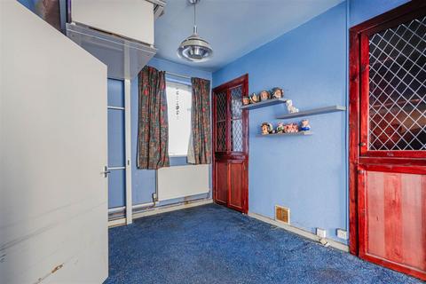 3 bedroom terraced house for sale, St. Marys Avenue, Barry