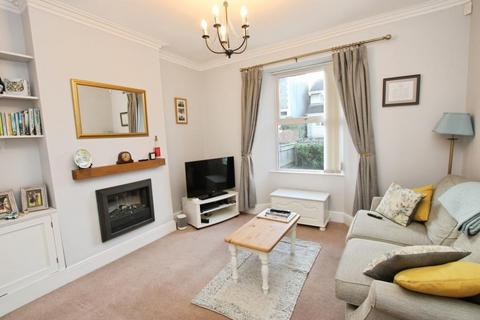 3 bedroom semi-detached house to rent, Honey Hill Road, Bristol BS15