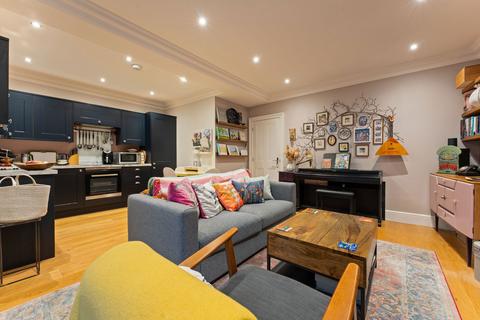 undefined, Maeve House, New Street SP1