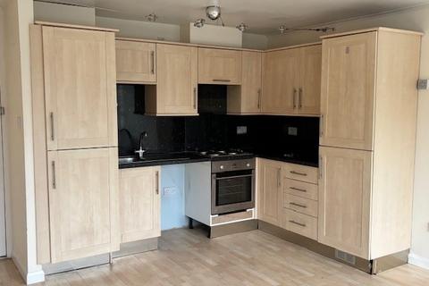 2 bedroom apartment to rent, High Street, Sheerness ME12