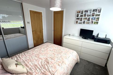 undefined, Matherville, Skelmanthorpe, HD8 9DN