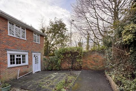 undefined, Batterdale, Hatfield, AL9