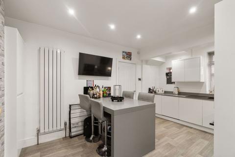 3 bedroom semi-detached house for sale, Farfield Grove, Bradford BD6
