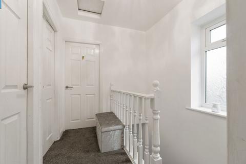 undefined, Farfield Grove, Bradford BD6