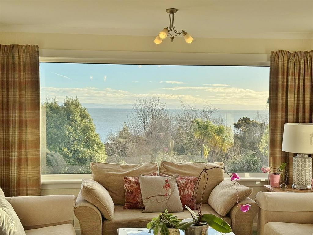 Lounge view