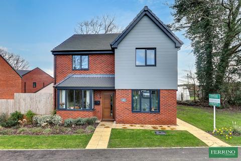 (Beautiful 4 Bed Family Home), Poplars Grove, Huntley, Gloucestershire. GL19 3FJ