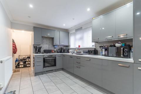 3 bedroom end of terrace house for sale, Maes-Yr-Onen, Nelson, CF46