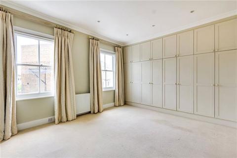 3 bedroom flat to rent, Greenside Road, London W12