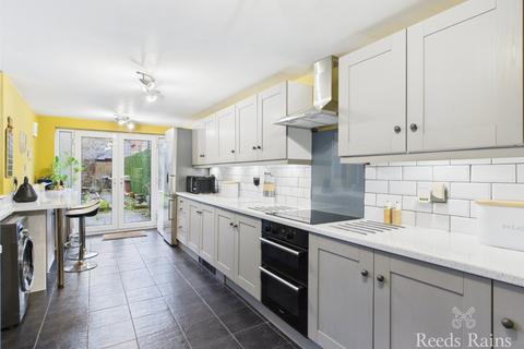 3 bedroom terraced house for sale, Newcomen Street, Hull HU9