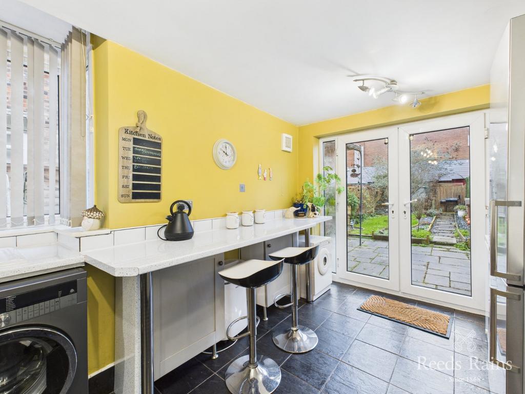 Breakfast Kitchen