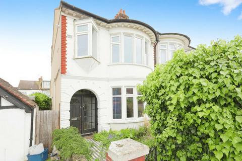 undefined, Lord Roberts Avenue, Leigh-on-sea, SS9