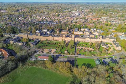 3 bedroom apartment for sale, Southdowns Park, Haywards Heath, RH16