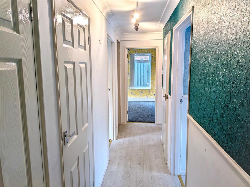 Hallway.jpg