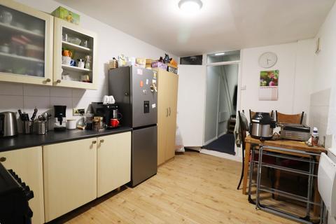 undefined, Cardiff Grove, Town Centre LU1