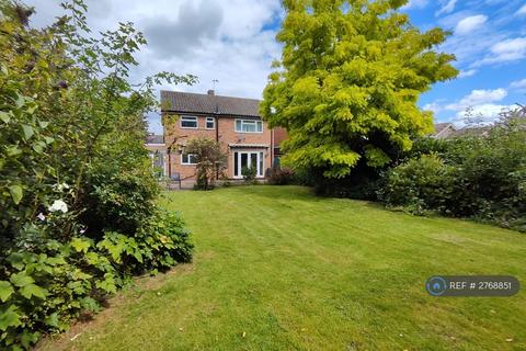 undefined, Roselands Avenue, Hoddesdon, EN11