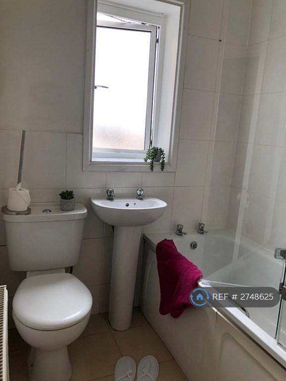 First Floor Bathroom