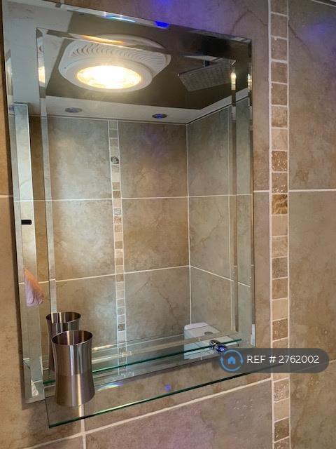 Ensuite Shower