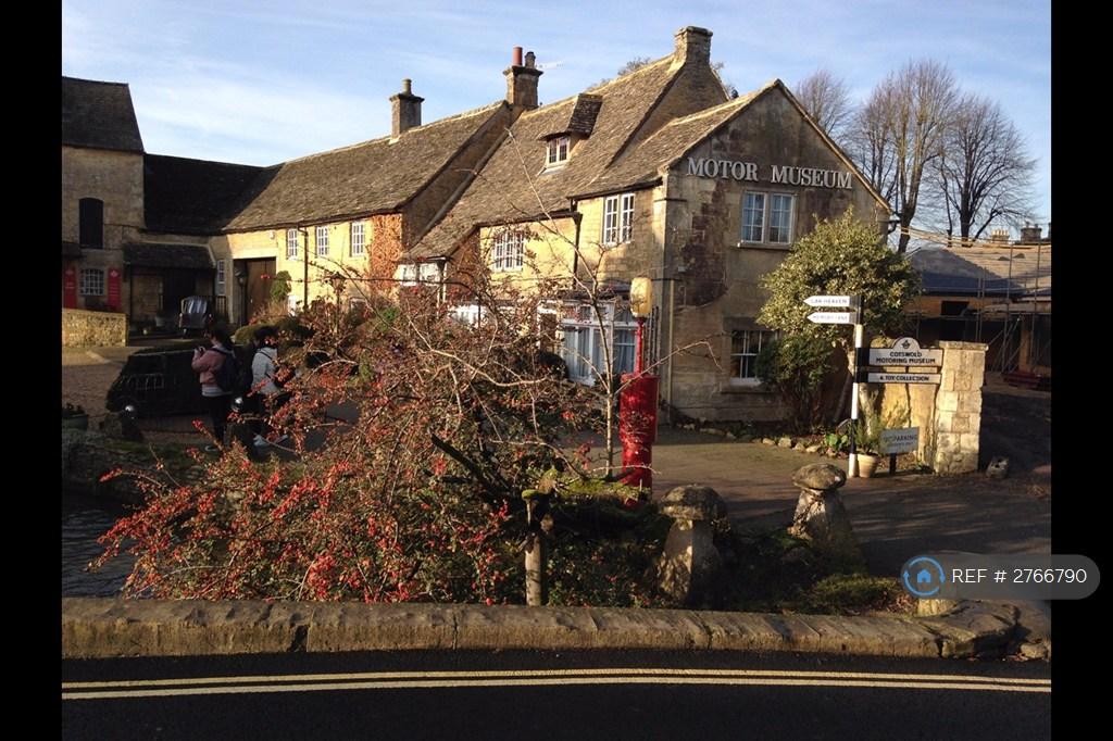 Bourton On The Water