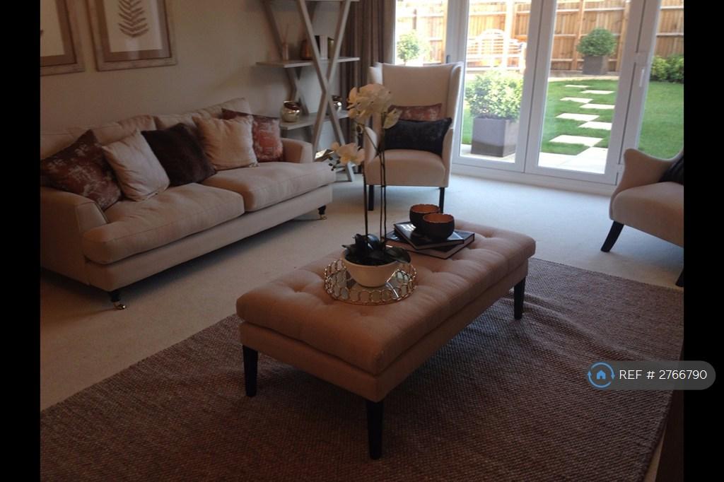 Sitting Room Area