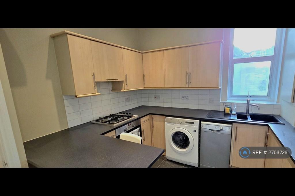 Kitchen With Breakfast Bar