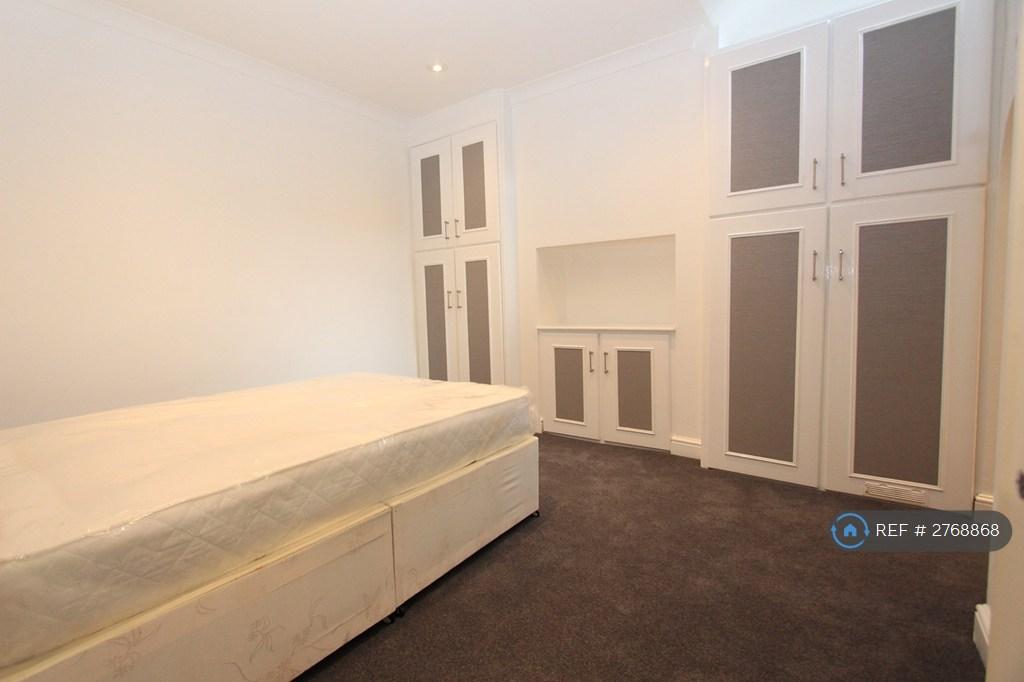Living Room With Fitted Wardrobes