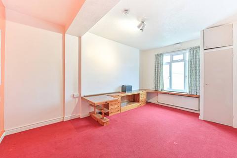 2 bedroom flat for sale, Brixton Hill, Brixton, London, SW2