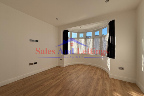 undefined, Burnside Crescent, Wembley HA0