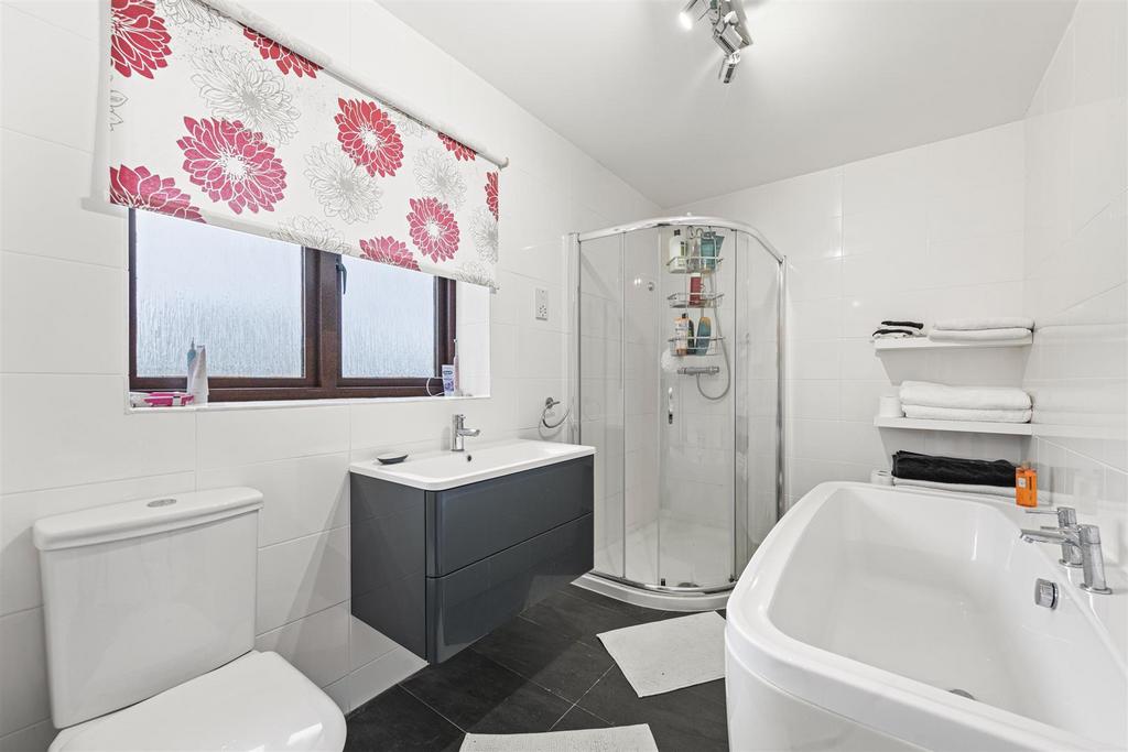 2 Redland Dr Web39.jpg