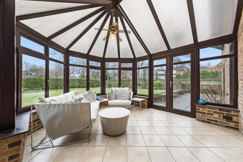 2 Redland Dr Web29.jpg