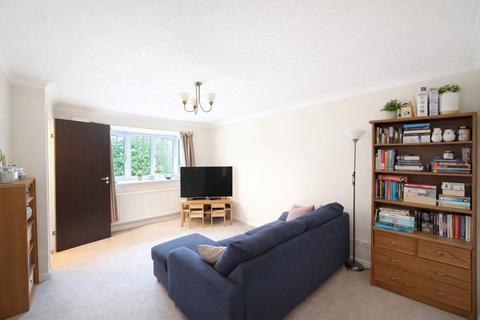 3 bedroom terraced house for sale, Pennine Gardens, Dibden Purlieu, Southampton