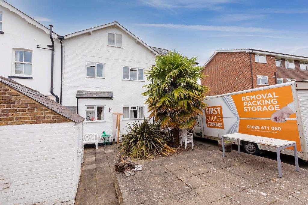 21 A Cookham Road-12