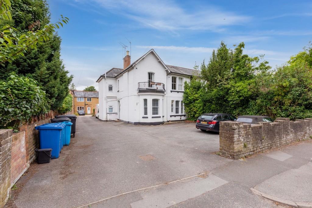 21 A Cookham Road-2