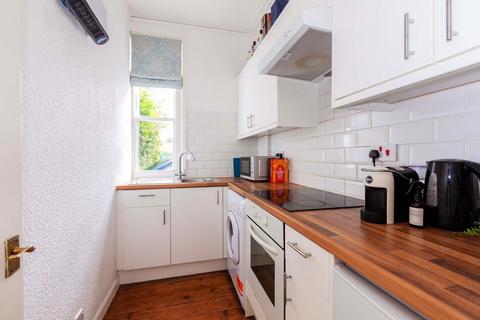 undefined, 21 Cookham Road, Maidenhead
