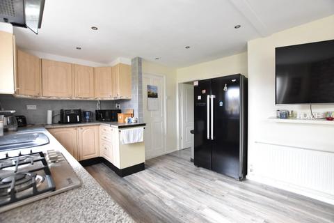 3 bedroom semi-detached house for sale, Shipton Road, Scunthorpe