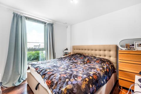 2 bedroom flat to rent, Queens Road Peckham SE15
