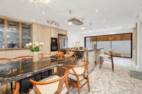 undefined, Belsize Road, Swiss Cottage London
