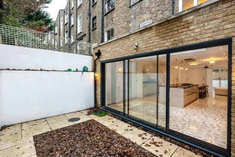 undefined, Belsize Road, Swiss Cottage London