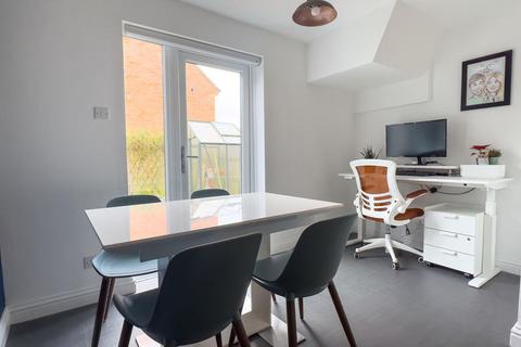 3 bedroom semi-detached house for sale, Priestley Way, Felpham