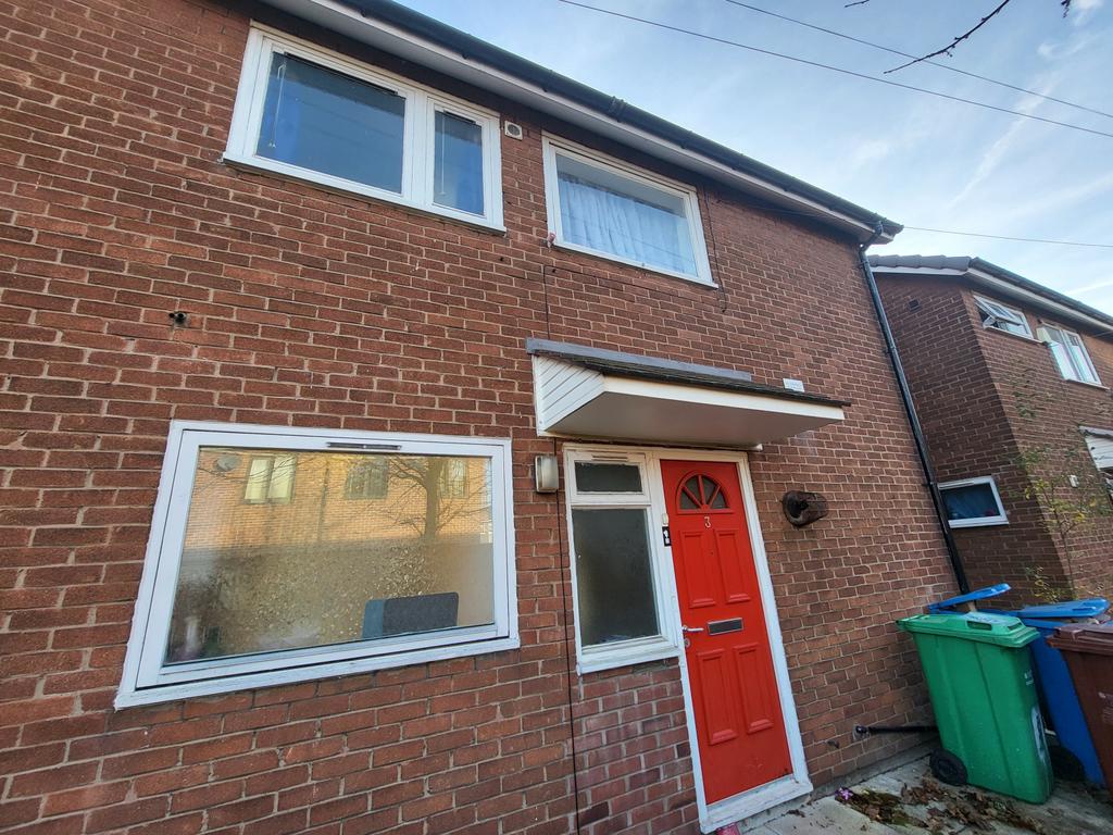 2 Bedroom Terraced for Rent
