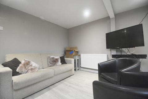 undefined, Selby Walk, Basingstoke RG24