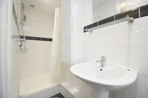 undefined, Selby Walk, Basingstoke RG24