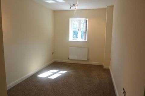 undefined, 5, 330a London Road, Le2 2PJ