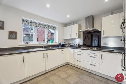 4 bedroom detached house for sale, Broad Way, Bicester OX25