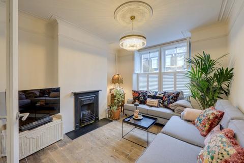 2 bedroom terraced house to rent, Pellatt Road, East Dulwich, SE22