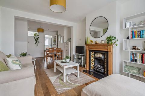 2 bedroom terraced house for sale, Capel Road, Watford, WD19