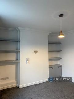 2 bedroom terraced house to rent, High Street, Bentley, Doncaster, DN5