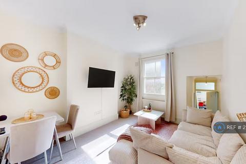 2 bedroom flat to rent, Iverson Road, London, NW6